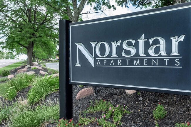 Building Photo - Norstar Apartments