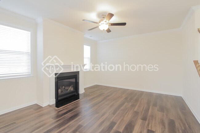 Building Photo - 9036 Willowfield Dr