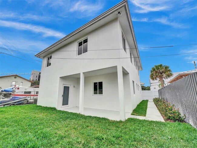 Foto del edificio - 2631 E 7th Ave