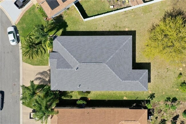 Building Photo - 815 Garberia Dr