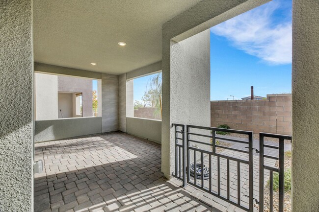 Foto del edificio - Amazing Summerlin Townhome