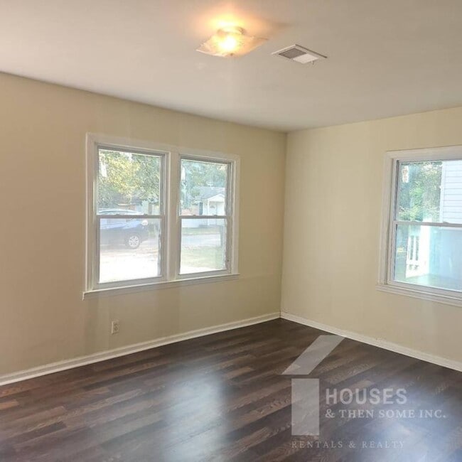 Foto del edificio - 44 Bagwell Cir