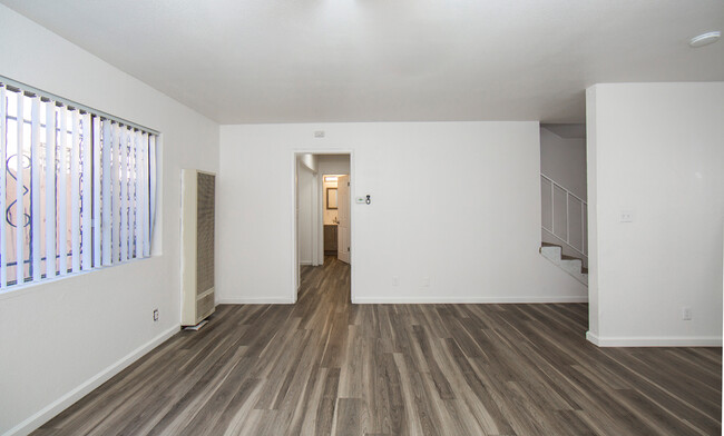 Foto del edificio - 410-1 E 118th St