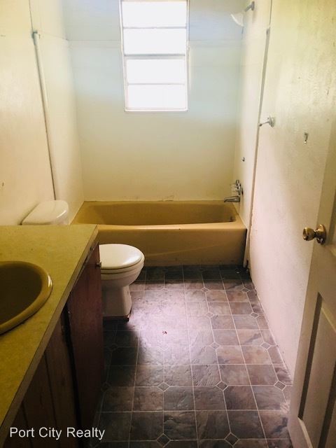 Foto del edificio - 3 br, 2 bath House - 9685 Darrell Ave