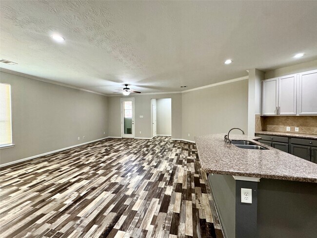 Foto del edificio - 18627 White Barnwood Ct