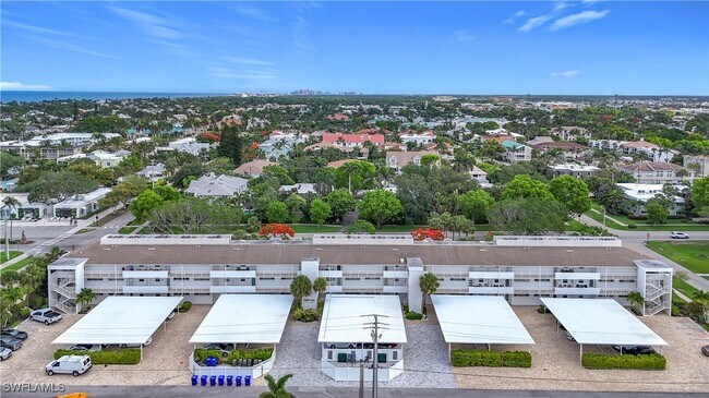 Foto del edificio - 440 Broad Ave S