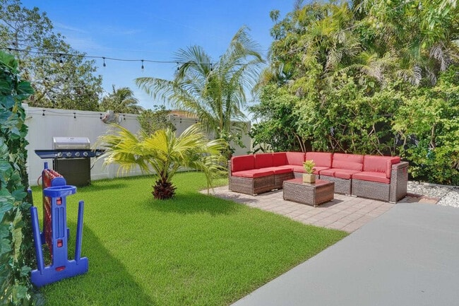 Foto del edificio - 712 SW 7th Terrace