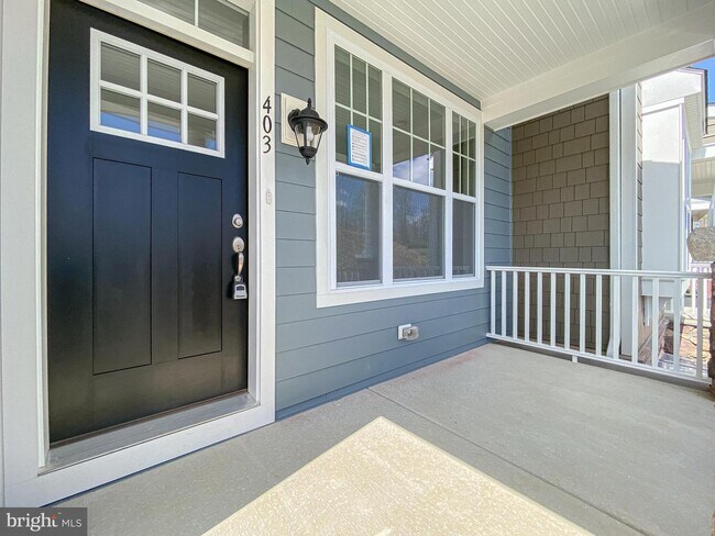 Building Photo - 403 Quigley Dr
