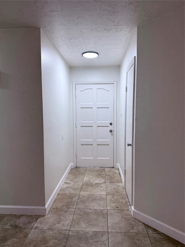 Foto del edificio - 1418 Silver Morning Dr