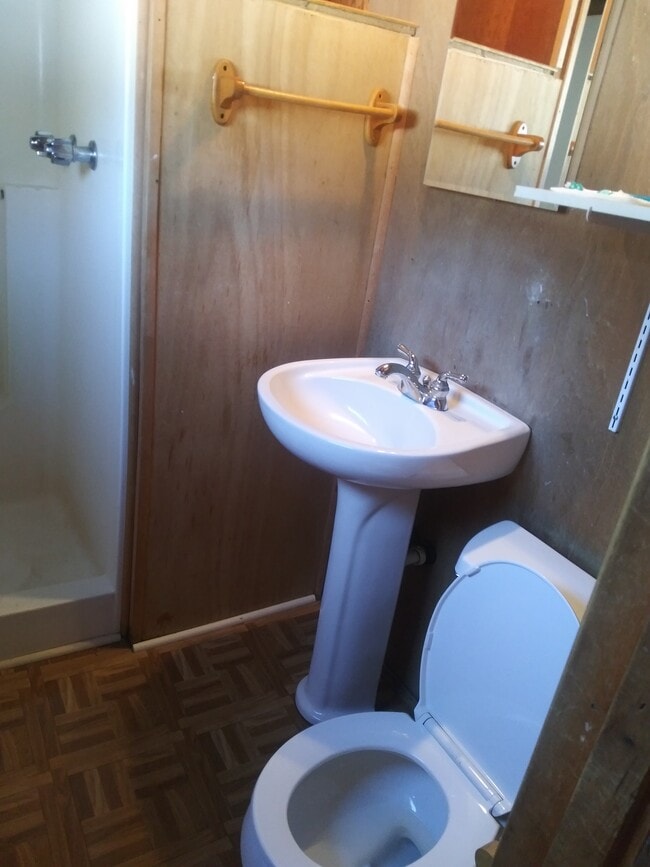 Bathroom - 79 Park Ave