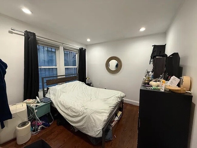 Foto del edificio - 451 Park Dr