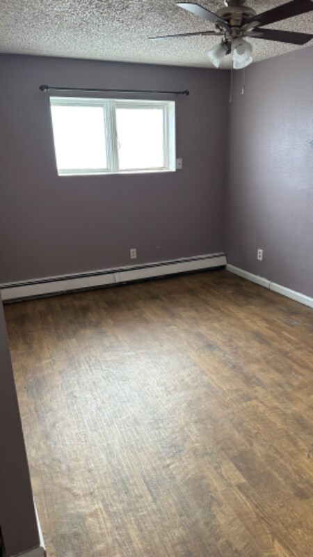 Foto principal - 639 10th Ave
