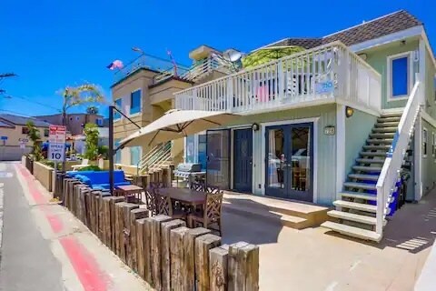 Building Photo - 726 San Luis Rey Pl