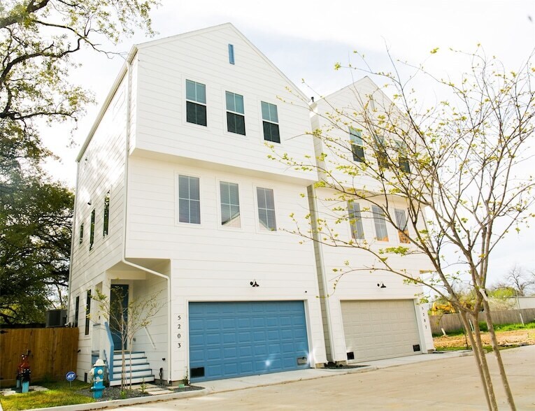 Photo - 5203 Burress Springs Lane Unit