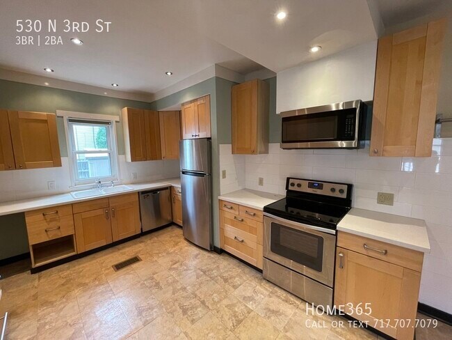 Building Photo - Spacious 3 Bed, 1.5 Bath Home in Lebanon