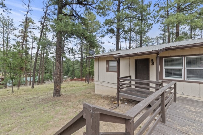Building Photo - 100 Apache Hills Dr