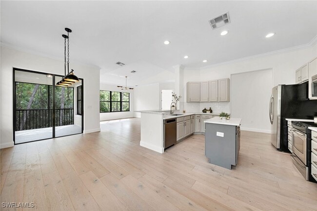 Building Photo - 1248 Carpazi Ct