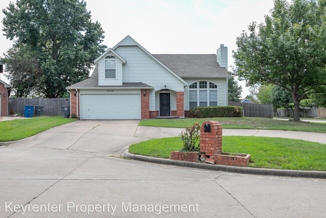 Building Photo - 4 br, 3 bath House - 9504 E 99th Pl