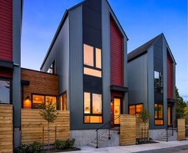 Building Photo - 204 Shepard Way NW