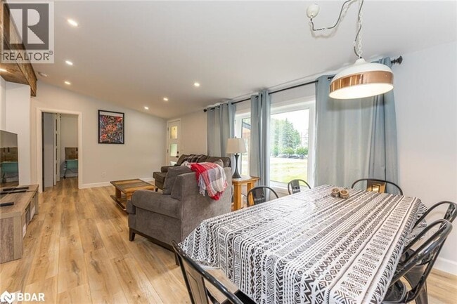 Building Photo - 3566 Bayou Rd