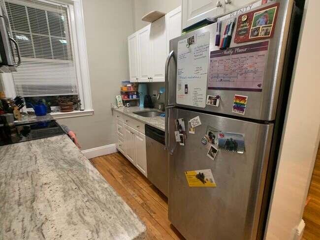 Foto del edificio - 52 Strathmore Rd