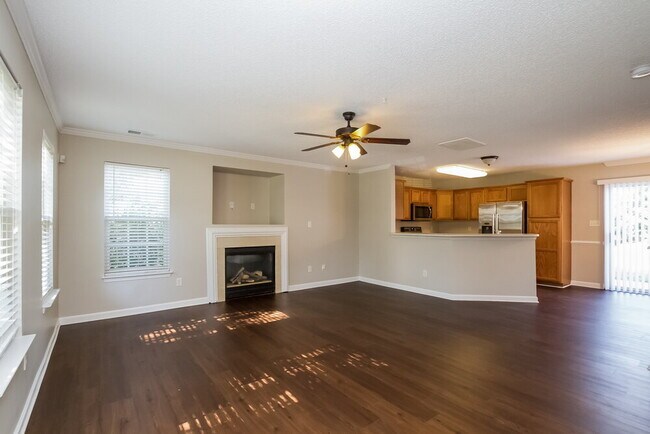 Foto del edificio - 3730 Sipes Ln