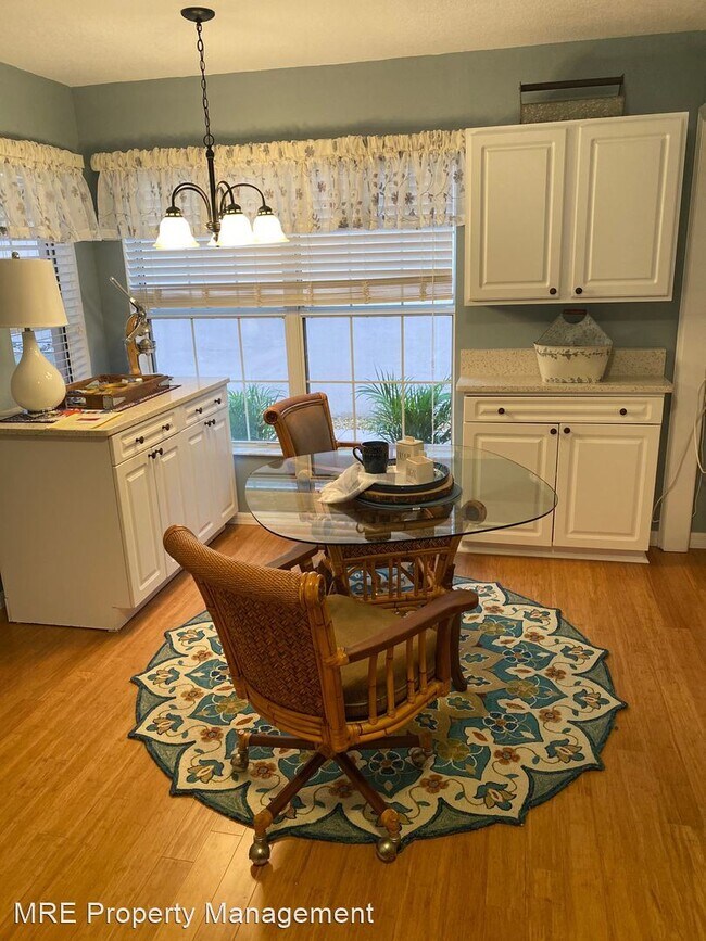 Foto del edificio - 2 br, 2 bath House - 1305 Santa Maria Avenue