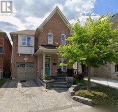 Building Photo - 18 Hearth Pl