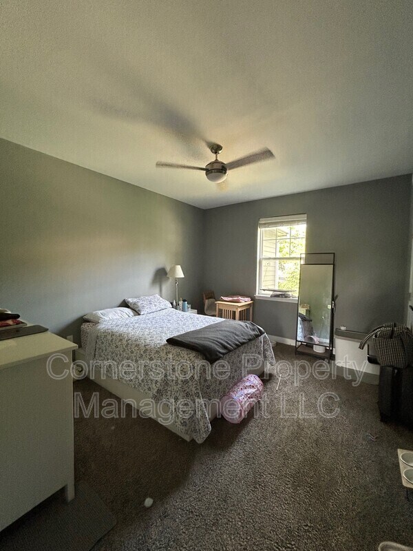 Foto del edificio - 935 Michigan St