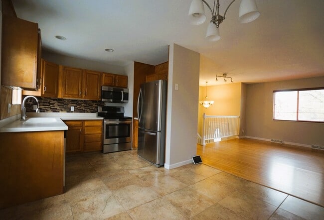 Building Photo - 10529 Pierson Cir