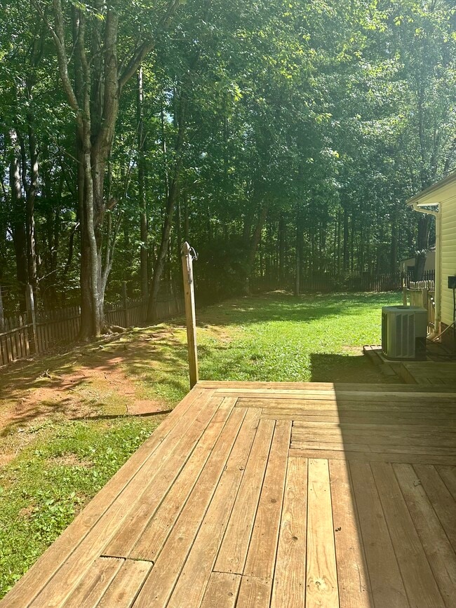 Backyard - 7406 Merry Oaks Ct