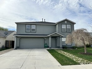 Building Photo - 3416 Parktrail Ct