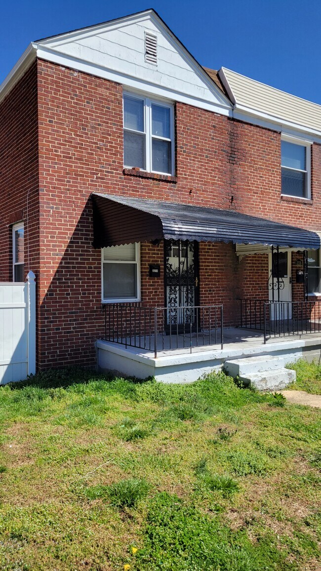 Building Photo - 3214 Kentucky Ave