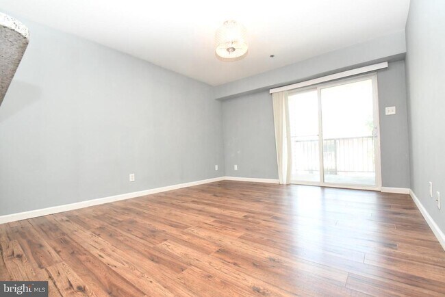 Building Photo - 3311 Wyndham Cir