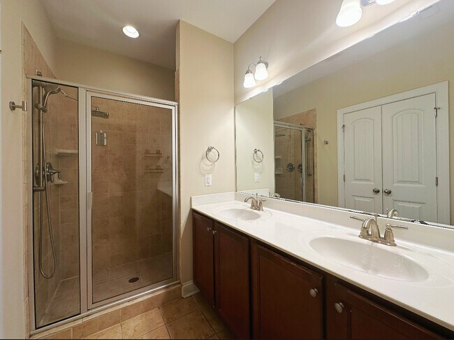 Foto del edificio - 803 Transom View Way