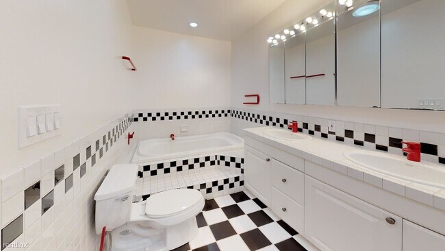 Foto del edificio - 1 br, 1 bath House - 663 Newell Rd Private...