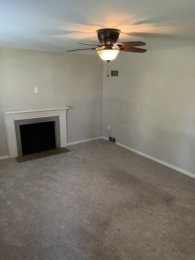 35 Parker Dr, Springboro, OH 45066 House Rental in Springboro, OH