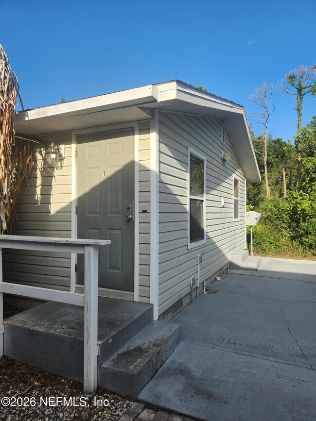 Foto del edificio - 3139 Lake June Blvd