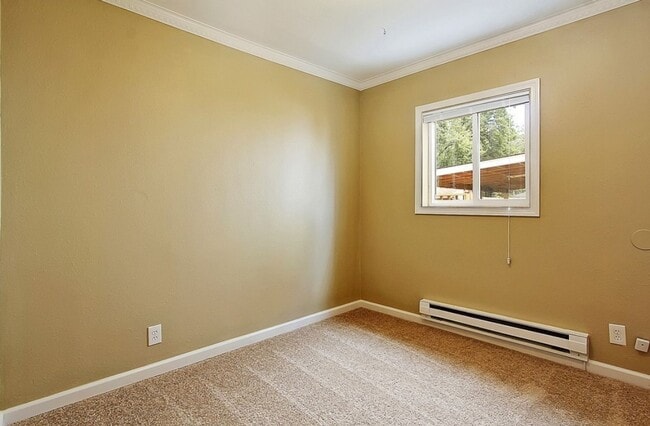 Foto del edificio - REST OF OCTOBER FREE >> Beautiful 4BR/2BA ...