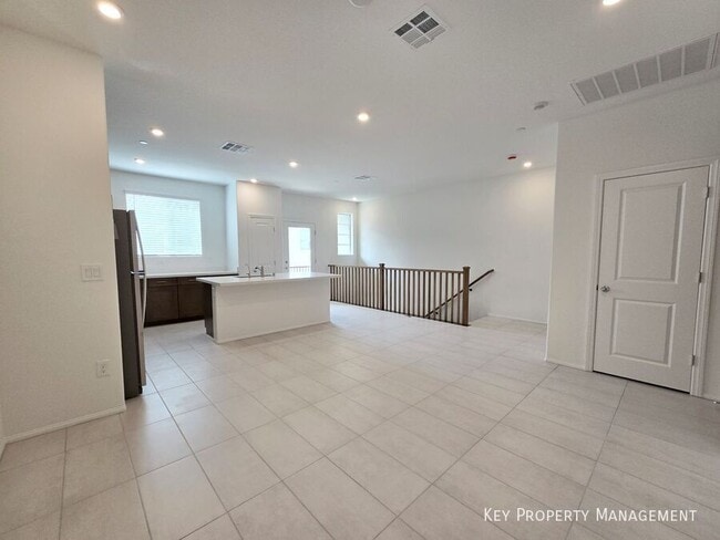 Building Photo - 5717 CRENELLATED St