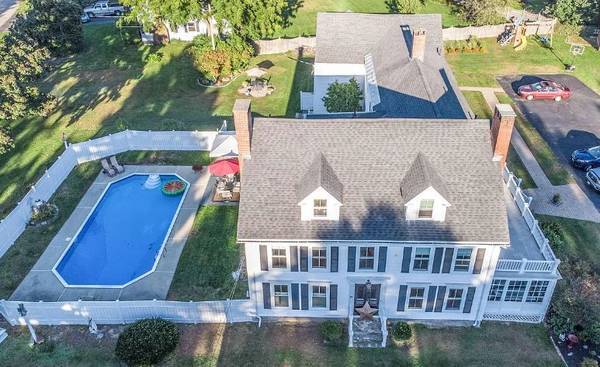 Foto principal - 84 Johnson Rd