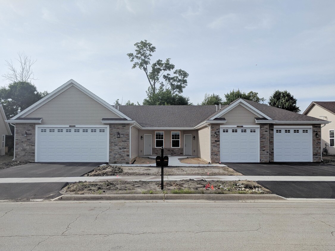 5430 Mapleleaf Cir, Rockford, IL 61108 Condo for Rent in Rockford, IL