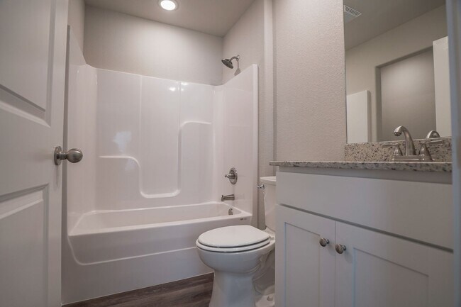 Foto del edificio - 1 bedroom 1 bath home!