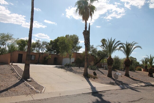 Foto del edificio - 8360 E Wrightstown Rd