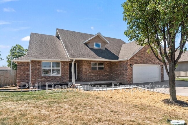 Building Photo - 21817 Lombardo Ln