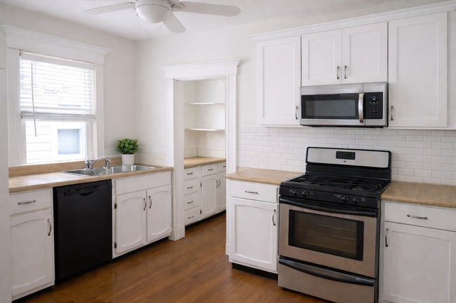 Kitchen - 748 Belmont St