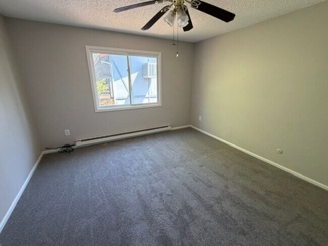 Foto del edificio - 2737 Sagebrush Dr