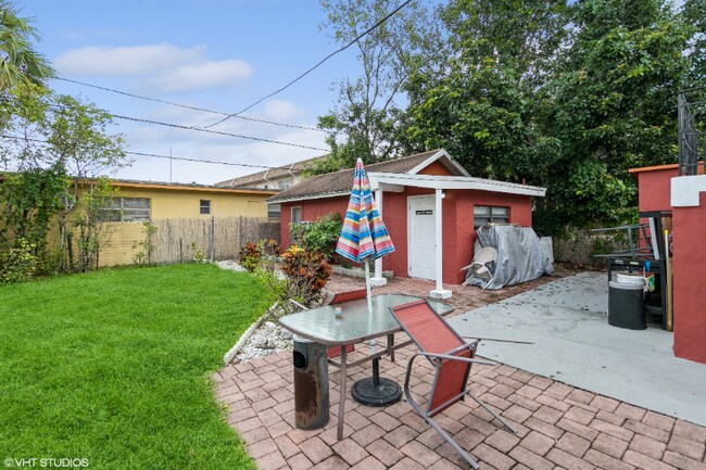 Foto del edificio - 921 N 19th Ave