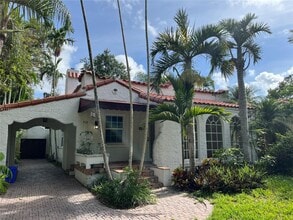 Building Photo - 713 Tibidabo Ave