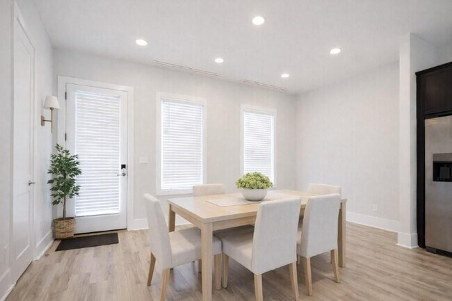 Foto del edificio - 2475 Sycamore Rd NW